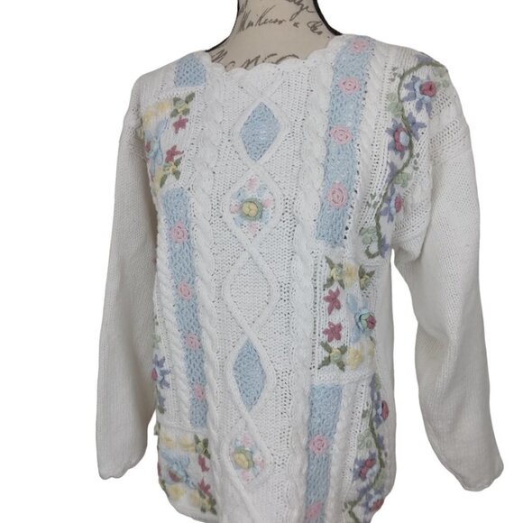 Erika | Vintage Hand Knit Cotton Floral Embroidered Crochet Sweater | Size L - Picture 1 of 10